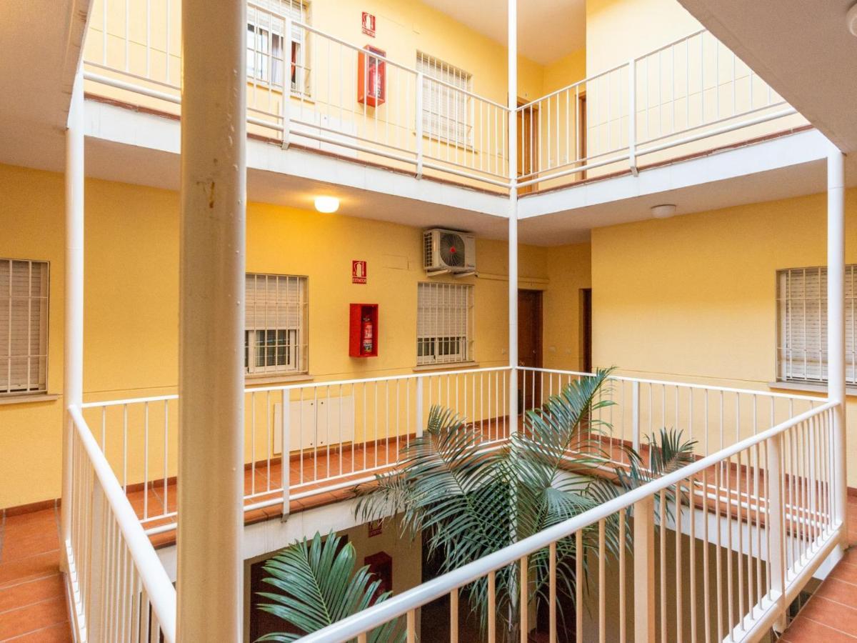 Апартаменты Lu&Cia El Patio Малага Экстерьер фото